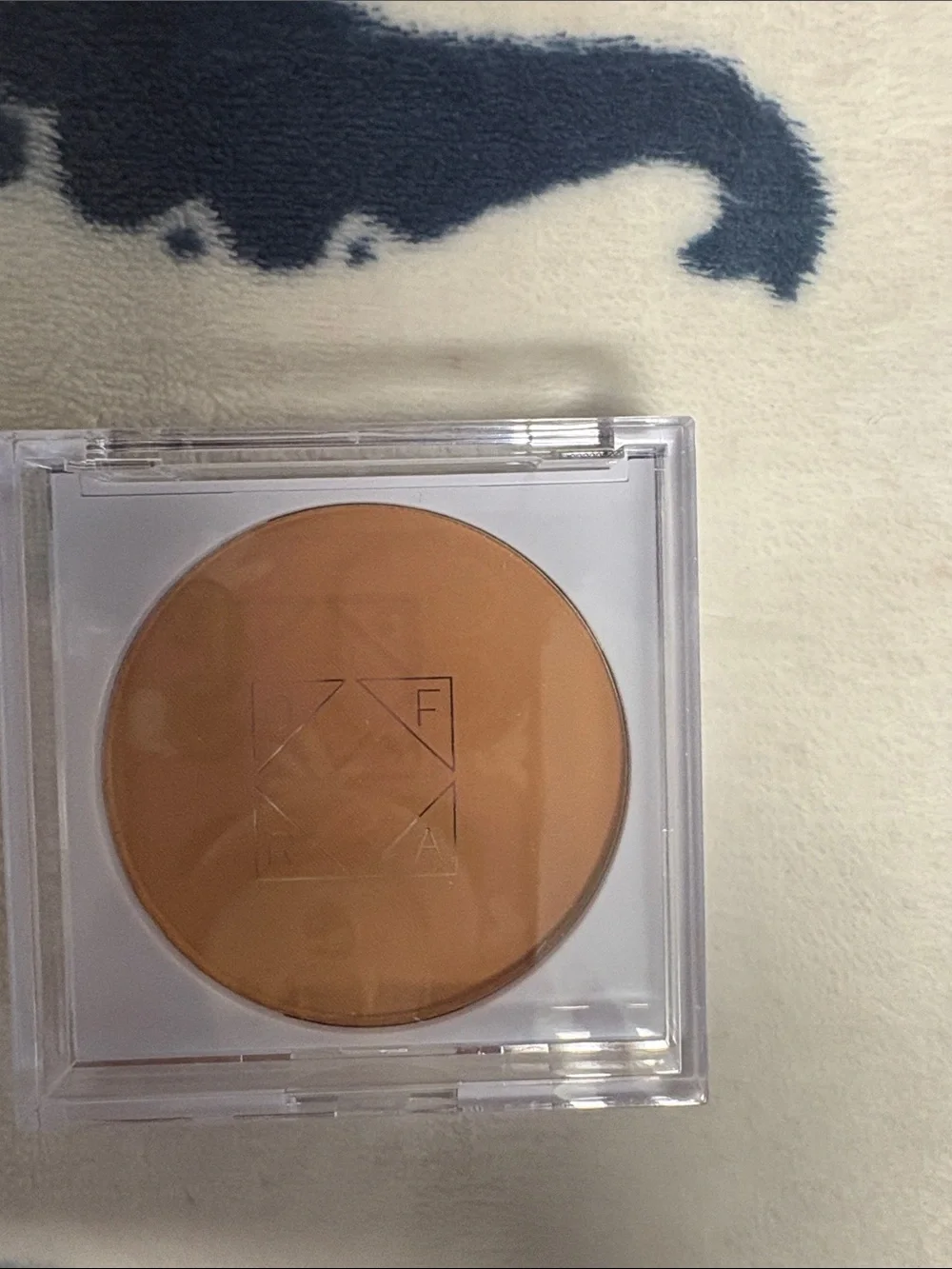 OFRA Pure Matte Finishing Powder — White with Teal Accent